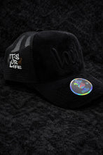 Load image into Gallery viewer, BLACK &amp; BLACK LOUD VELVET HAT
