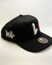Load image into Gallery viewer, L BLACK  ROSE HAT
